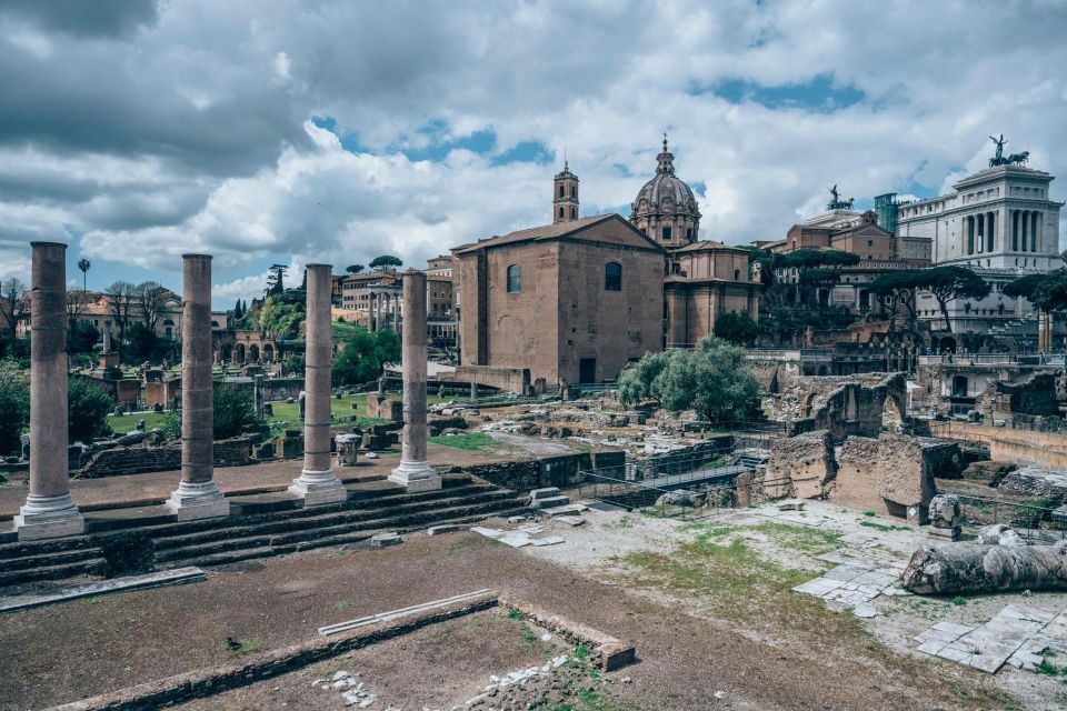 10 Wonders of Rome in 3 hours - Spanish Steps and espresso: the climb, then the reset