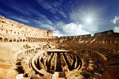 Ancient Rome Adventure Family Private tour - Meeting point: how to find the guide at the Coliseum