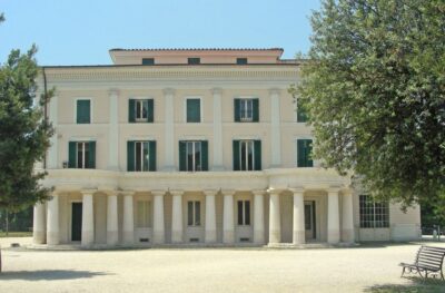 Art Nouveau Rome: Villa Torlonia & Coppedé Private Tour - Villa Torlonia: Casino Nobile, a banking family, and Mussolini in the 1930s