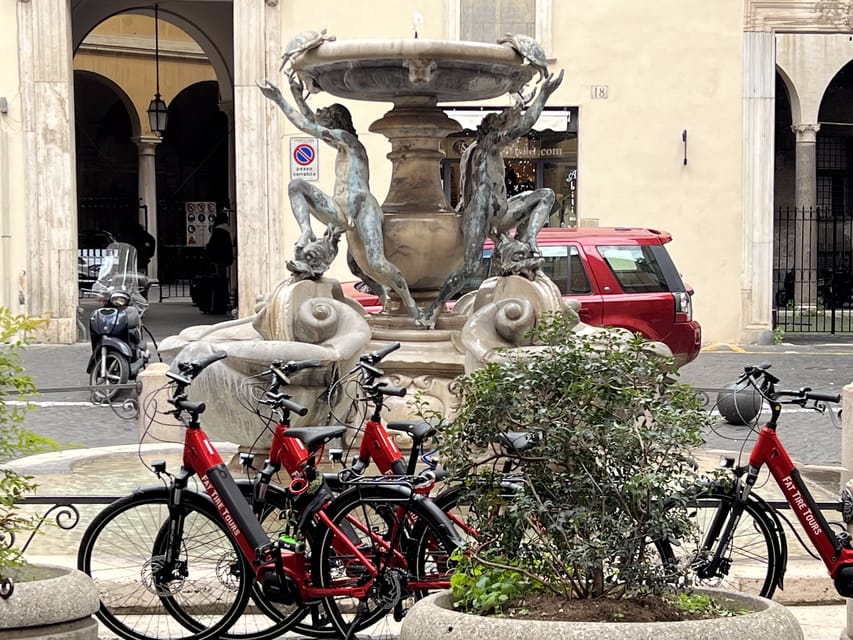 Best of Rome Electric Bike Tour - Trevi Fountain: coin toss, but also street focus