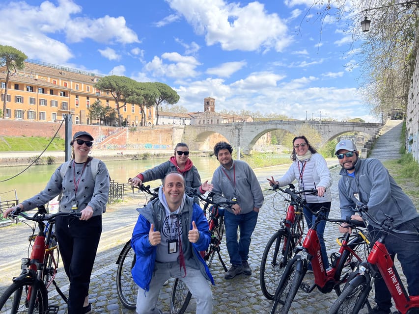 Best of Rome Electric Bike Tour - From Fontana di Tartarughe to Campo de’ Fiori: street-level Rome, fast