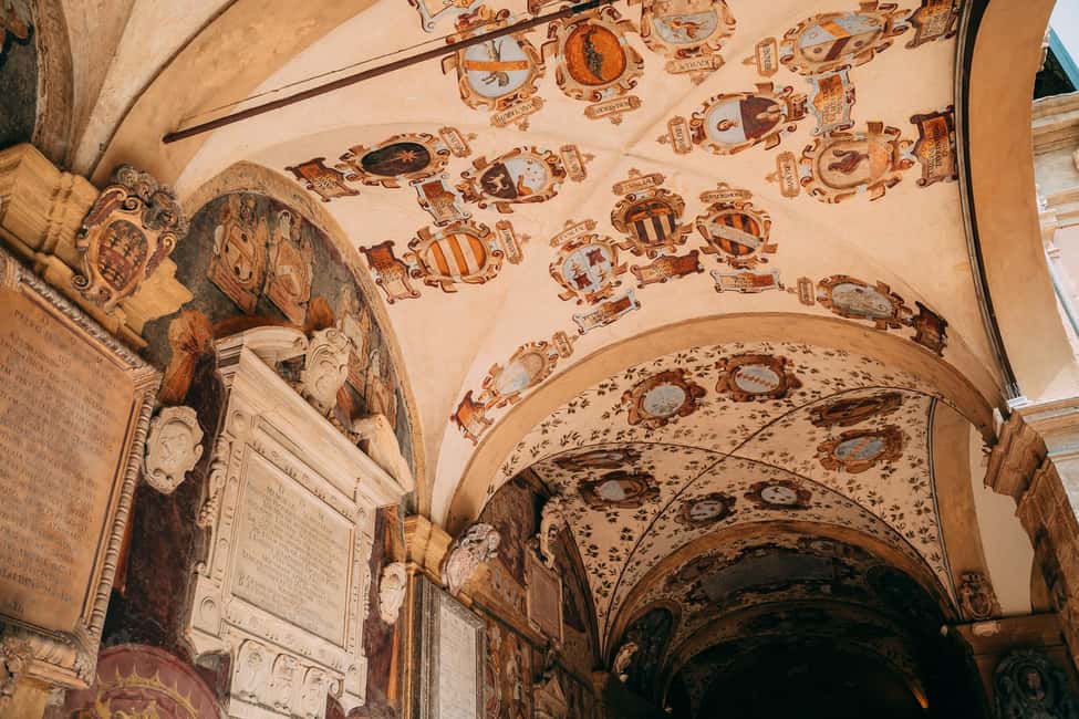 Bologna: Small-Group Tour with the Historic Archiginnasio - Due Torri and medieval streets: what the skyline teaches you