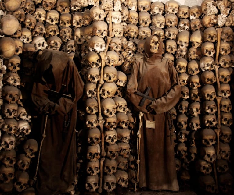 Bone Crypts & S. Clemente ENGLISH tour - tickets included - Practical timing: how the 2.5 hours really feels
