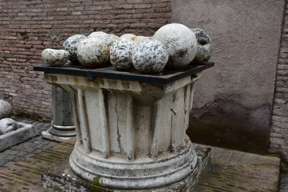 Castel Sant'Angelo | The Tomb of Hadrian Private Guided Tour - The terrace and Ponte Sant’Angelo bridge views for your best photos