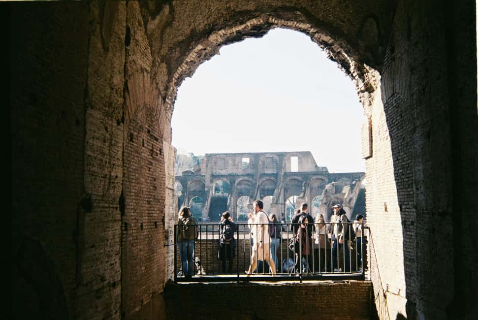 Colosseum Express Guided Tour - Entering the Colosseum: Guided Storytelling in Fast Lane