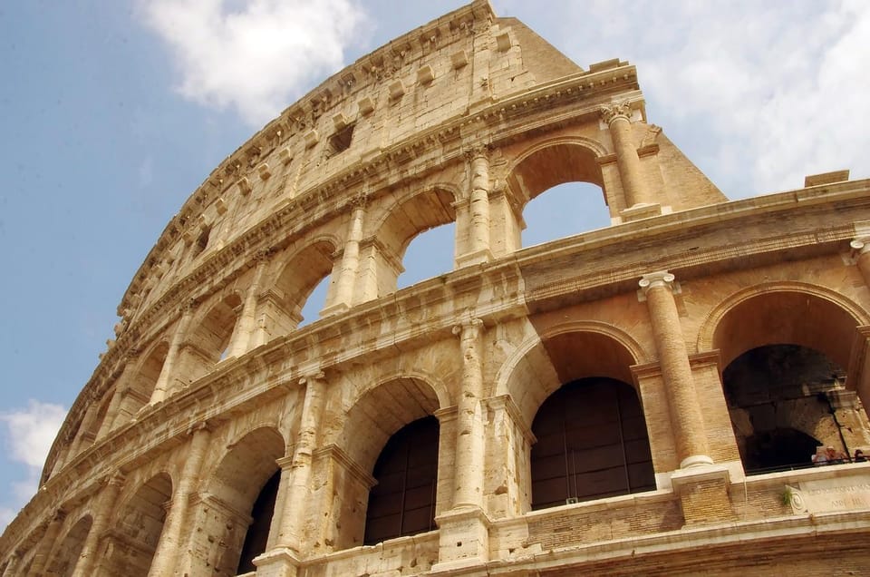 Colosseum, Palatine and Forum tour with virtual guide - Palatine Hill: Rome’s Founding Ground