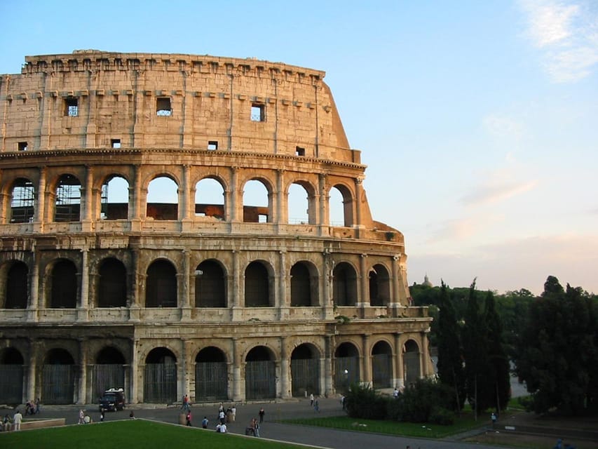 Colosseum, Palatine and Forum tour with virtual guide - Value Check: Is $58 Good for This Format?