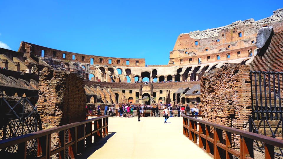 Colosseum with Arena Floor, Palatine Hill & Forum Tour - Small-group format: why it matters at the Colosseum