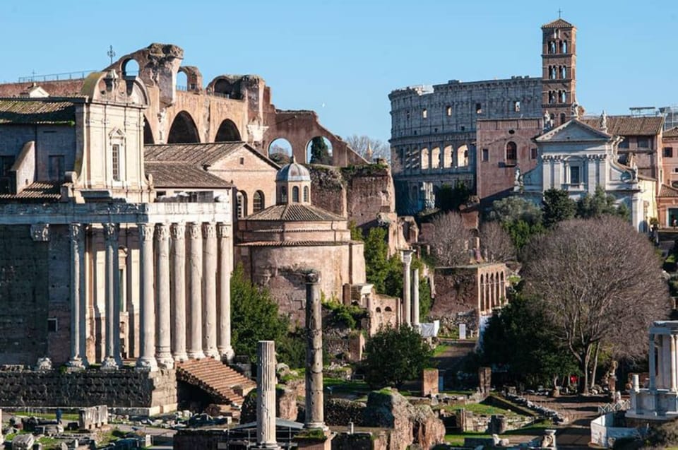 Colosseum with Arena, Forum, & Palatine Hill with Audioguide - The 9-language audio guide app: how to use it well