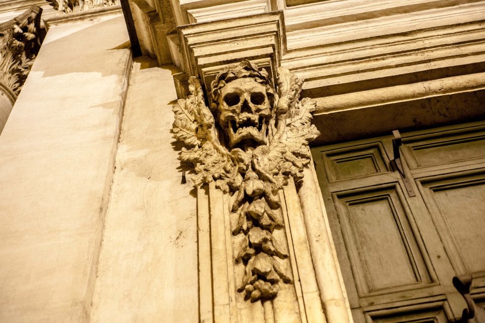Dark Heart of Rome: Facts, Legends, and Mystery Tour - Via Giulia: Renaissance Rome as a Real Street, Not a Textbook