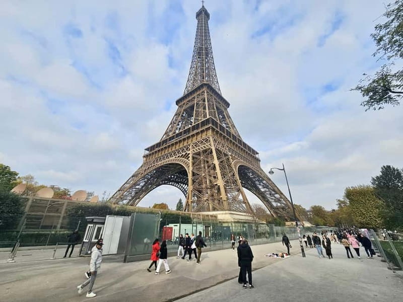 Eiffel Tower: Ticket to Summit or 2nd Floor by Elevator - Price and Value: Is $68.21 Worth It?