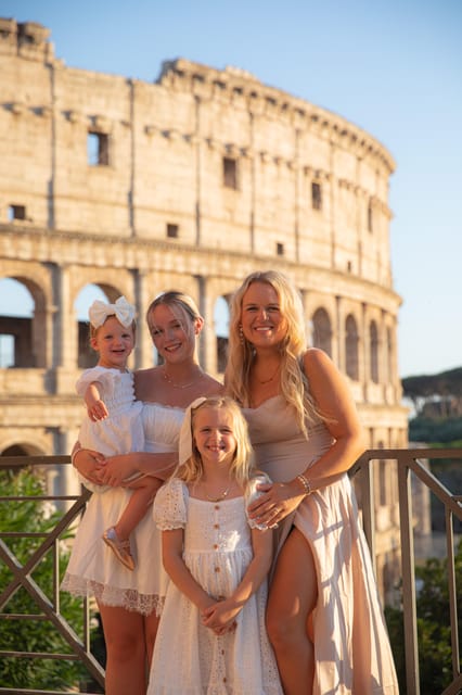 Expert Photographer of Rome with Guide - Piazza Venezia and the Pantheon: classic Rome with controlled pacing