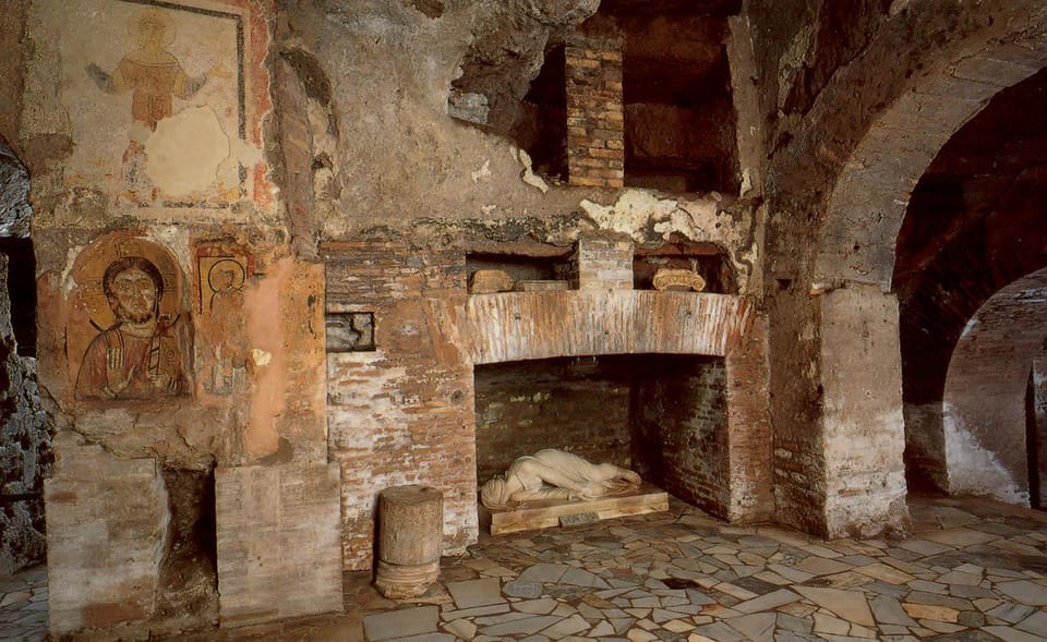 Express guided tour of the Catacombs with transfer - Rome’s Quiet Underground: What the Catacombs Feel Like