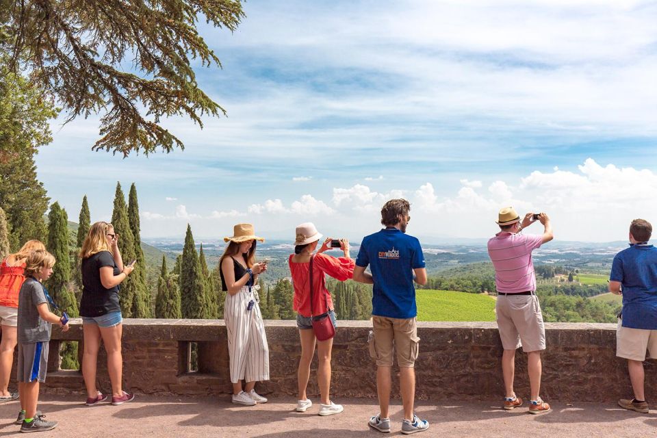 From Rome: Bagnoregio & Orvieto Day Trip with Wines & Lunch - Montepulciano countryside: the farmhouse lunch that makes the day feel worth it