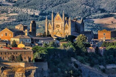 From Rome: Full-Day Assisi & Orvieto Semiprivate Tour - Basilica of San Francesco: Giotto and Cimabue in Real Space