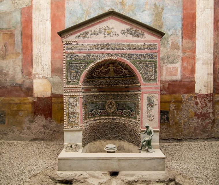 From Rome: Guided Tour to Pompeii with priority admission - Key highlights at a glance