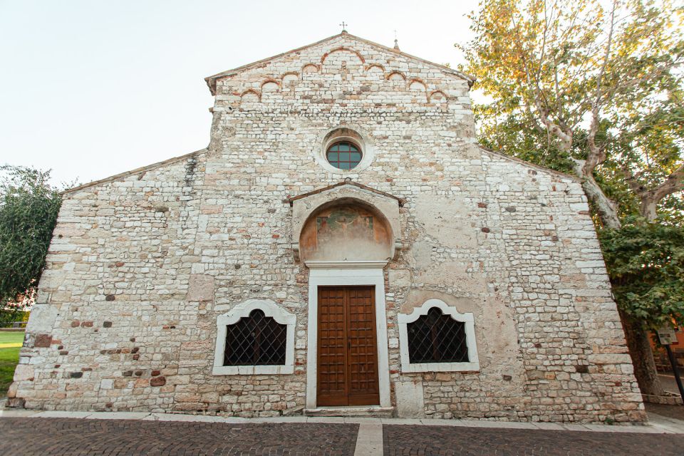 From Rome: Naples and Amalfi Coast Full-Day Trip - Gesù Nuovo, Spaccanapoli, and the Old Town Entry Feel