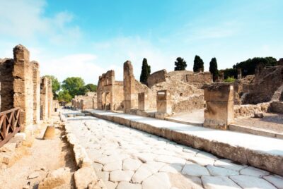 From Rome: Pompeii & Amalfi Coast Full-Day Trip - Pompeii With an Official Guide: What You’ll See and Why It Clicks
