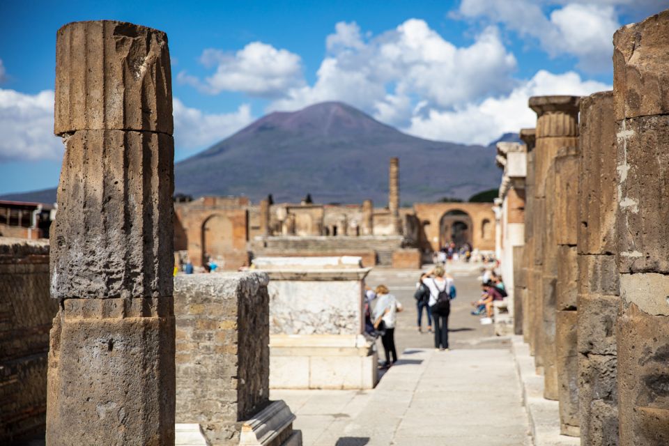 From Rome: Pompeii & Amalfi Coast Full-Day Trip - Should You Book This Pompeii and Amalfi Coast Day Trip?