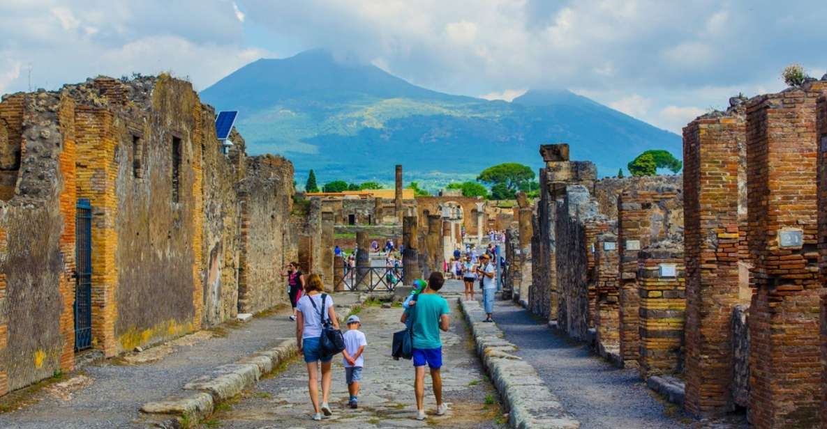 From Rome: Pompeii & Naples Private Full-Day Tour - Leaving Rome: pickup and the road time that sets expectations