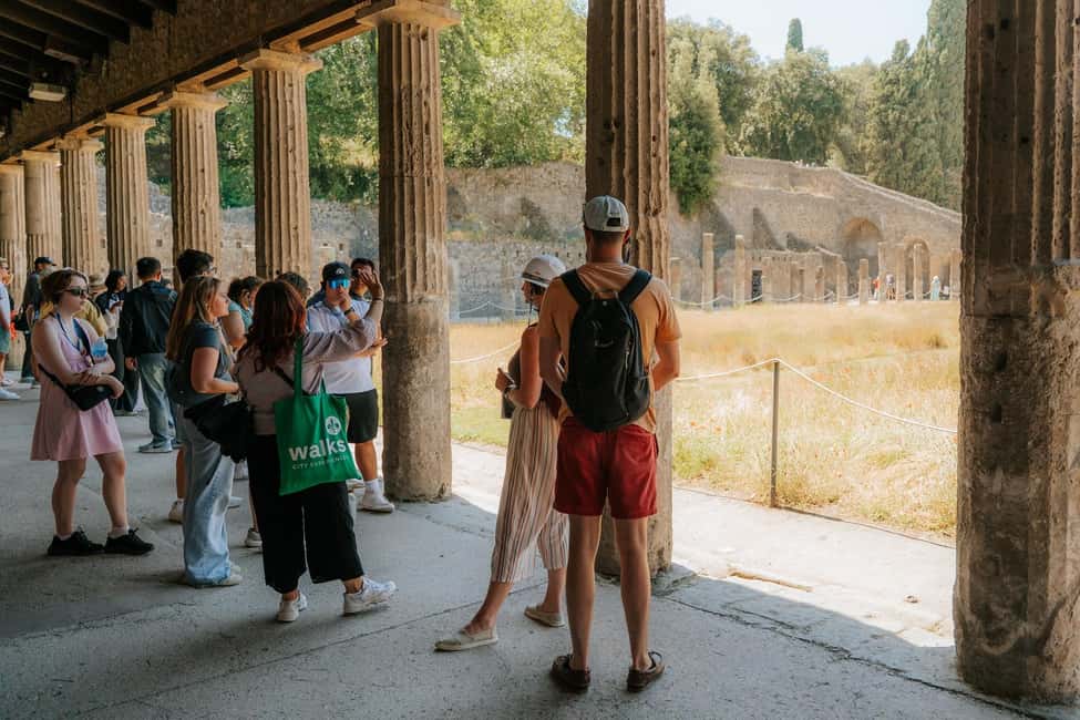 From Rome: Pompeii with Expert Guide & Amalfi Coast Day Trip - Comfort and timing tips so the day feels smoother