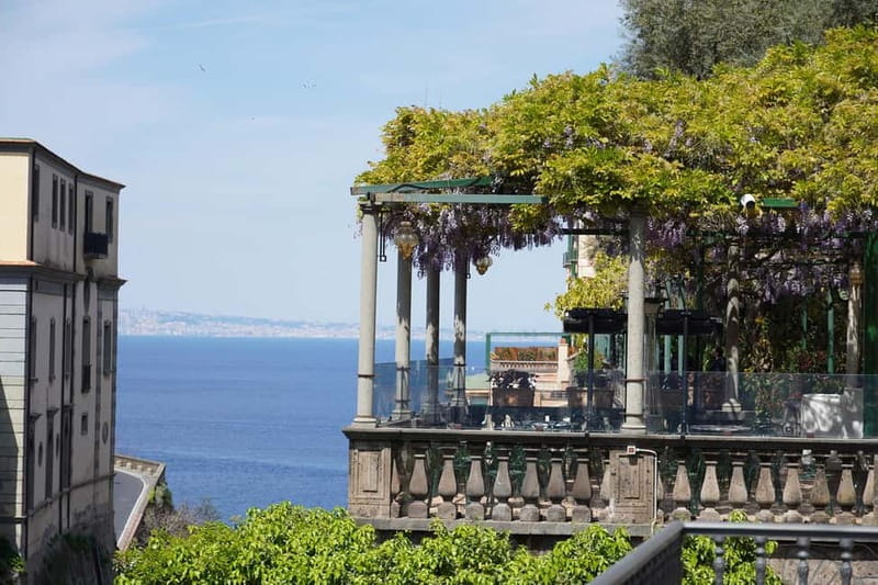 From Rome: Sorrento & Pompeii Day Trip with Guide or Ticket - Comfort, pacing, and who this day trip fits best