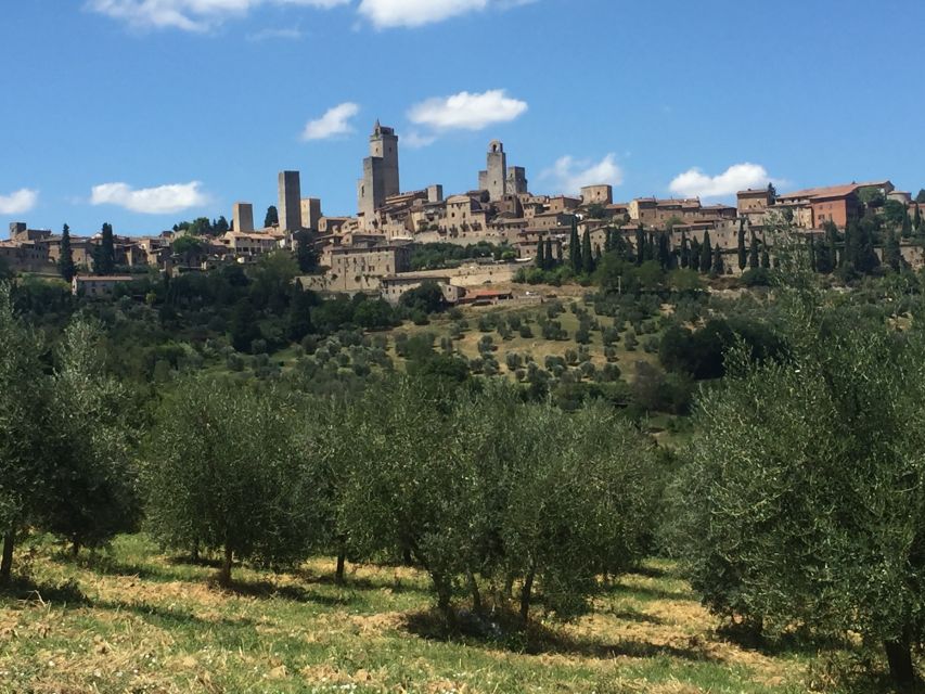 From Rome: Tuscany & Siena with Wine Tasting and Lunch - Monteriggioni’s Walled Walls: Quick, Cinematic, and Worth Seeing