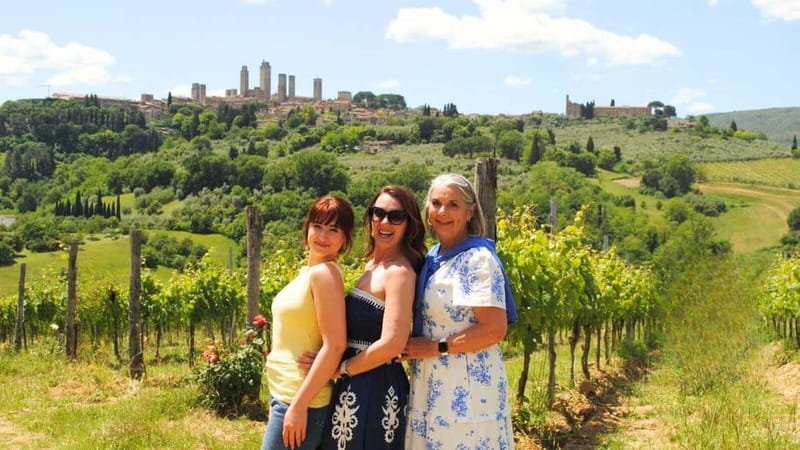 From Rome: Tuscany Wine Tour, San Gimignano & Florence - Chianti Hills winery stop: panoramic views and a focused tasting