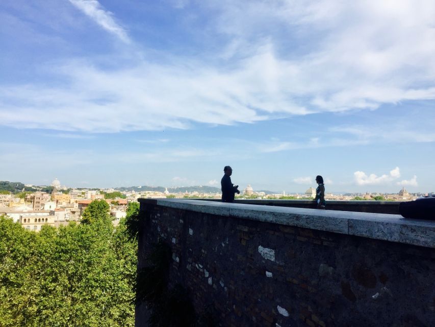 Gems of Rome: Small Group E-Bike Tour with Street Food stops - The Piazza Venezia finale at Vittorio Emanuele II