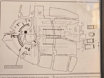 Hidden Gems of Rome Walking Tour - The Irish storyteller factor: jokes, chills, and real character