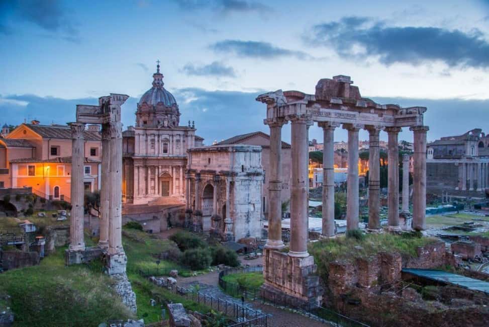 Marvel at Rome: Colosseum, Palatine Hill, Roman Forum Tour - Starting at the Colosseum Metro: find the red-hat meeting point