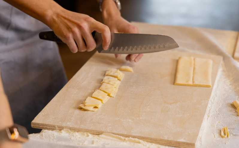Masterclass: Aperol Spritz & Pasta Making Experience in Rome - Key things you will love about this Rome cooking masterclass