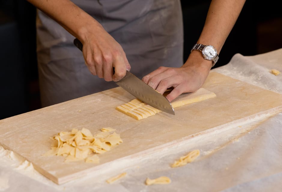Masterclass: Aperol Spritz & Pasta Making Experience in Rome - Should you book this Rome Aperol Spritz and pasta masterclass?