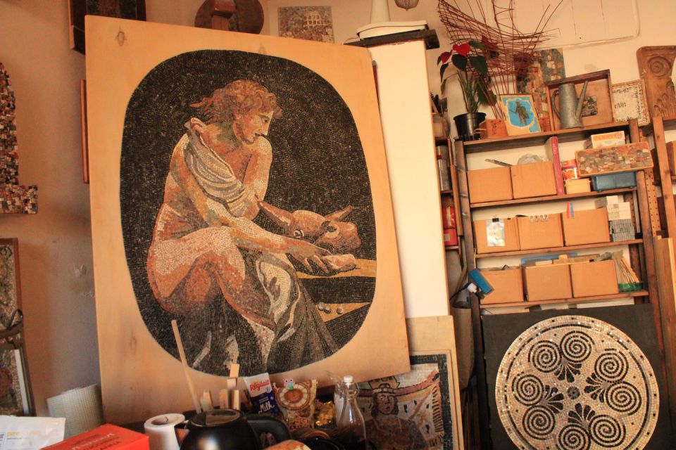 Mosaic-Making Workshop in Rome's Trastevere - Meeting Nadia in Trastevere (And How the Language Works)