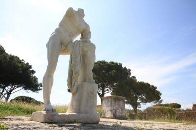 Ostia Antica: Hidden City Guided ENGLISH Tour with Transfer - Getting There from Rome: Piramide Metro to the Coast