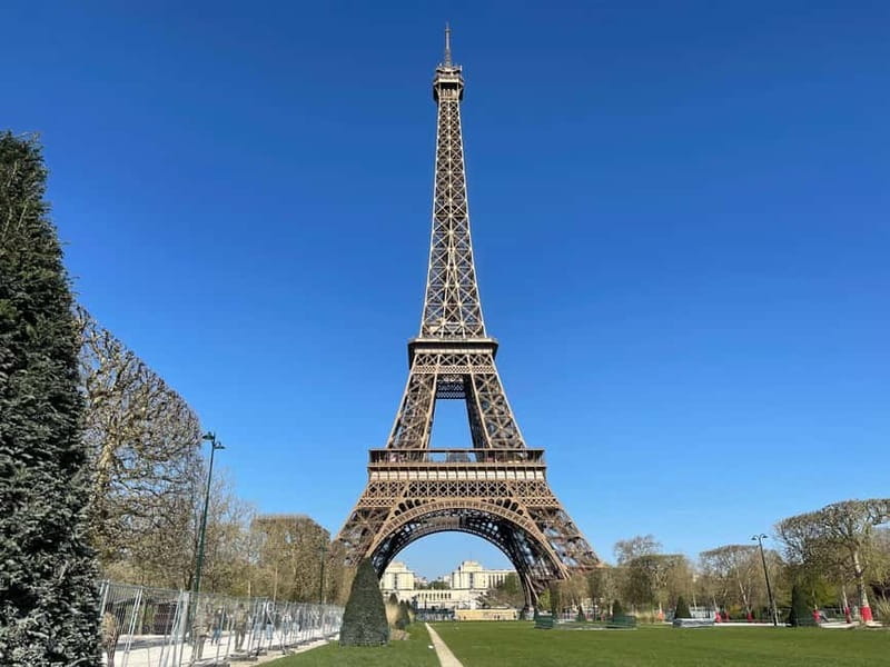 Paris: Eiffel Tower Summit or Second Floor Guided Tour - Practical Tips to Make Your Visit Feel Effortless