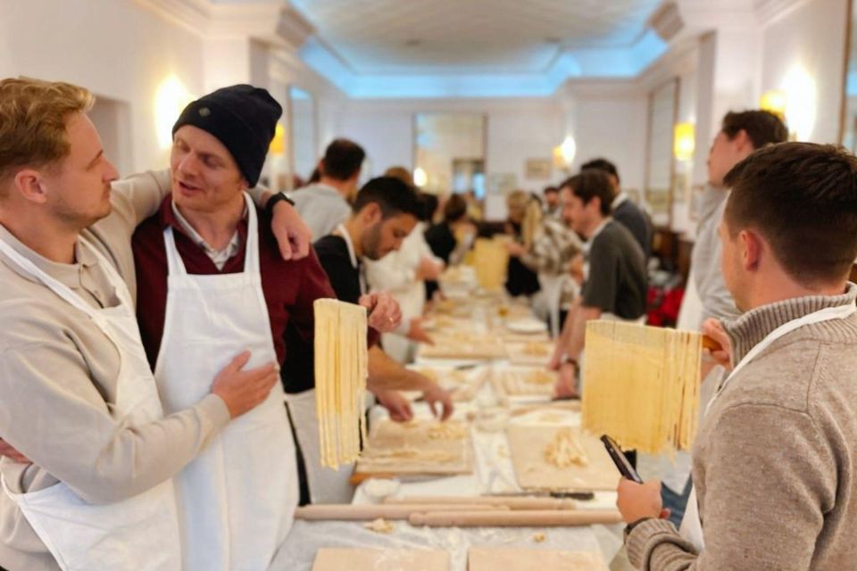 Pasta Cooking Class with Pesto Sauce Making in Rome Center - Timing That Works: A 2.5-Hour Block You Can Plan Around