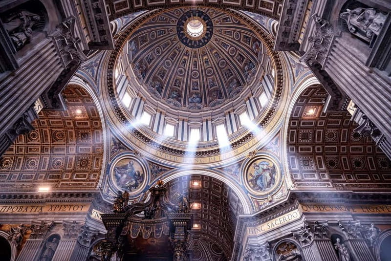 Peter’s Basilica & Pantheon with Guide Tour - St. Peter’s Gallery meeting point and the “be ready” setup