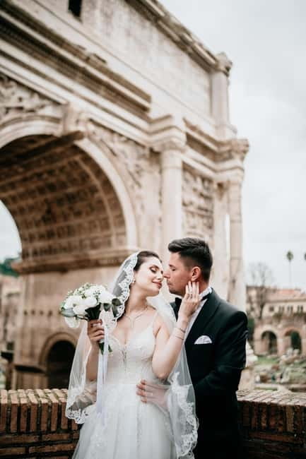 Photo Shoot in Rome with Vespa And Vintage Fiat 500 Options - Piazza Venezia to the Pantheon square: facades, domes, and easy posing