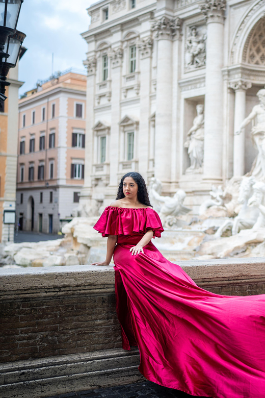 Professional Photoshoot in the Eternal City Rome - Iconic backdrops: ancient streets, romantic viewpoints, historic monuments