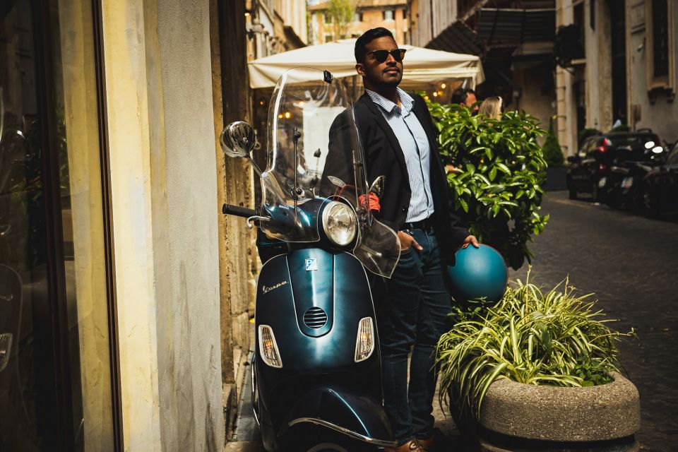 Professional photoshot in Rome - Vespa Photoshoot in Rome: Style, Motion, and a Fun Second Act