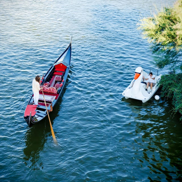Roma: The one and only Roma Gondola tours on the lake! - Where You Meet (and How to Find La Barcheria Fast)