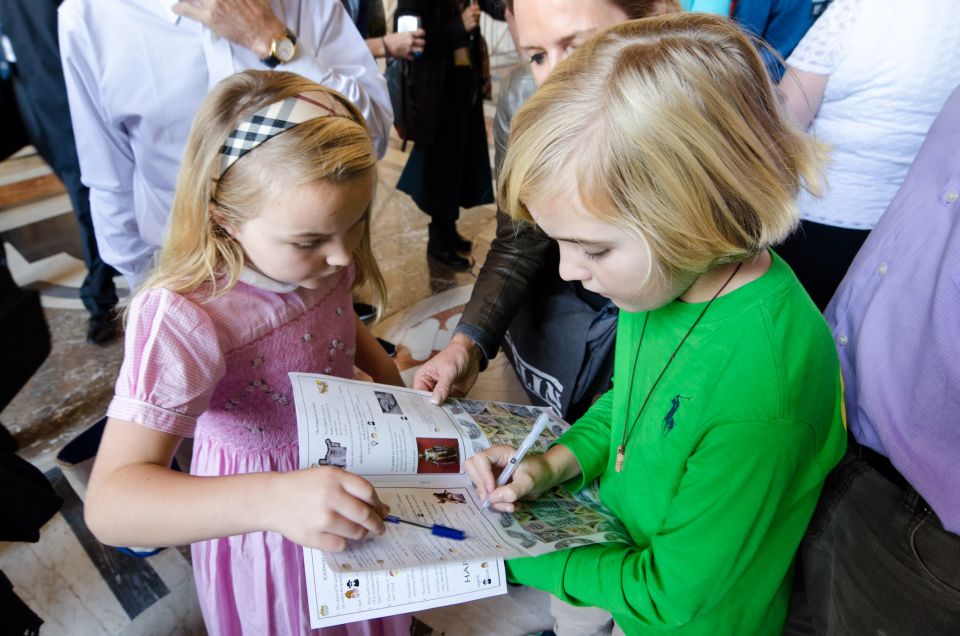 Rome: 2.5-Hour Family Vatican Highlight Scavenger Hunt - Getting in: meeting point and the priority entrance advantage
