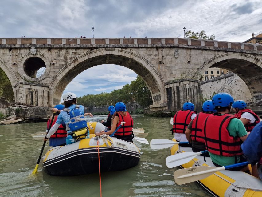 Rome: 2-Hours Rafting Experience on the Tiber River - The big sights moment: passing under Roman bridges