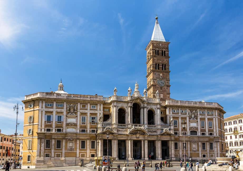 Rome: 3 Papal Basilicas Guided Tour with Minivan Transfers - St. John Lateran: Pope’s Seat, Grand Church, and the Holy Stairs
