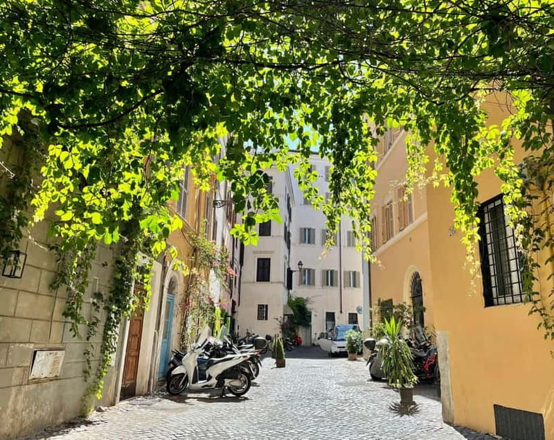 Rome: 4 Hour Electric Golf Cart Tour with Hotel Pickup - Via Giulia: A Michelangelo-Designed Street Moment