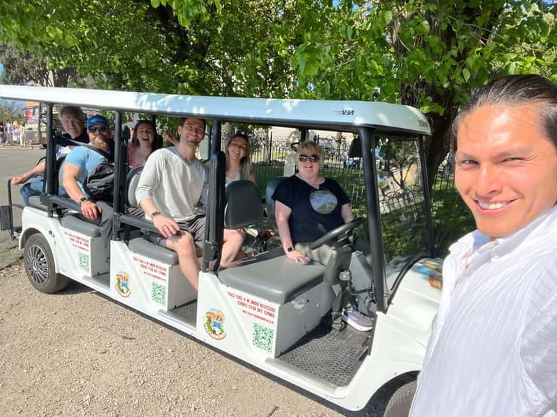 Rome: 4 hours Deluxe Golf cart Personalised Sightseeing tour - The route logic: how you fit a lot in 3.5 to 4 hours