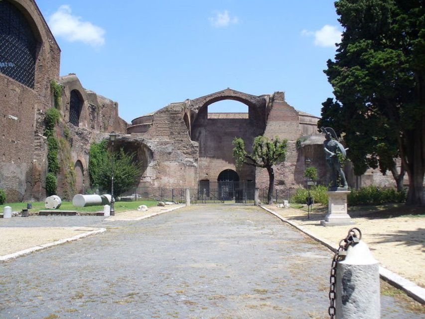 Rome: A Journey Back in Time to the Roman Era, Half Day Tour - Why this Roman-art route beats the Colosseum-and-photos loop