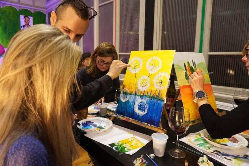 Rome: Afternoon Paint and Sip Experience in Piazza Navona - What You Bring Home: Your Finished Canvas (and Why It’s a Better Souvenir)