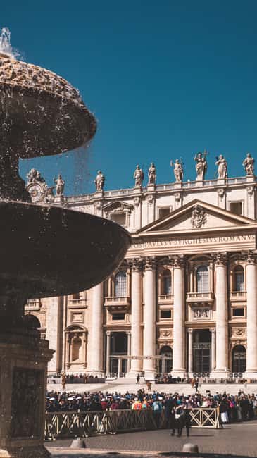 Rome: Angels and Demons, the illuminati path - Piazza Navona and the Four Rivers Fountain in quick, memorable steps